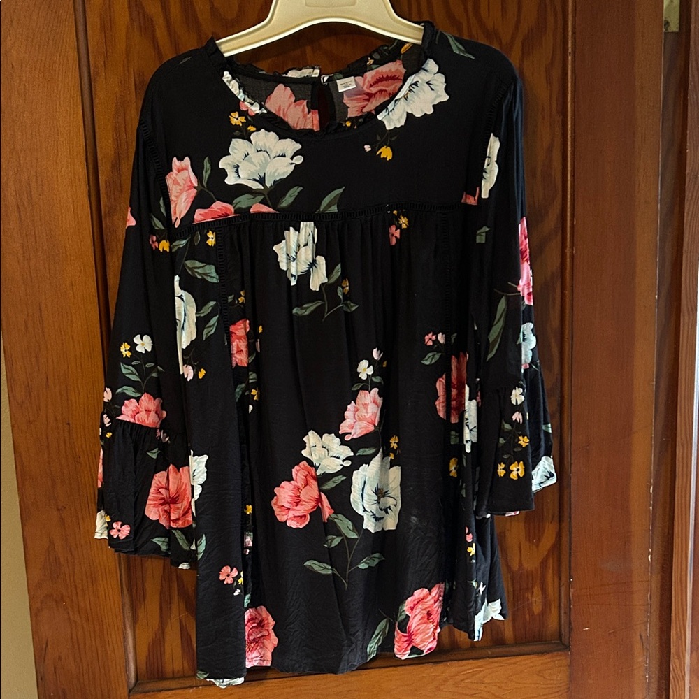 Old Navy Black Floral Blouse